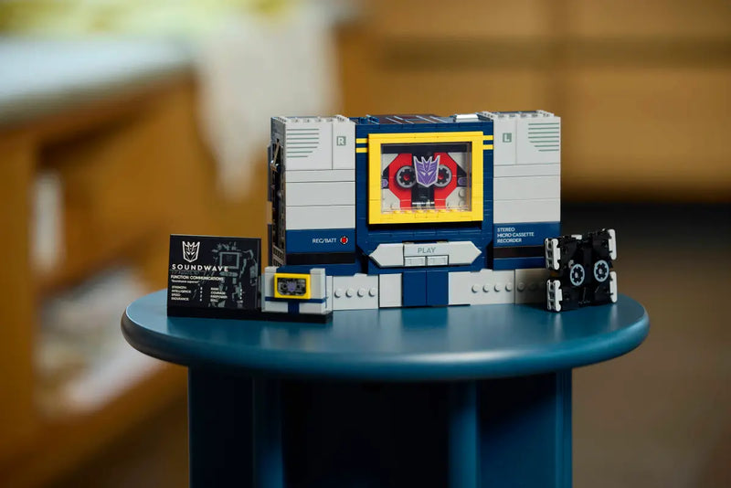 LEGO Transformers Soundwave