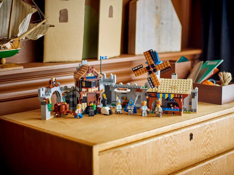 LEGO Creator Medieval Horse Knight Castle