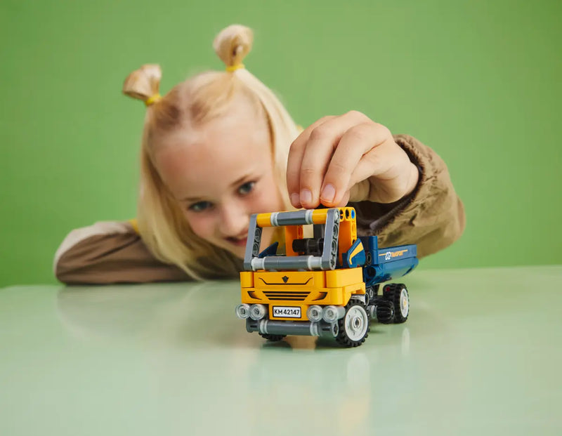 LEGO Technic Dump Truck