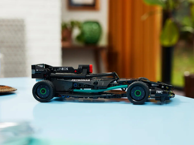 LEGO Technic Mercedes-AMG F1 W14 Pull-Back