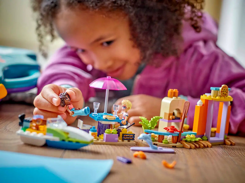 LEGO Friends Creative Beach And Travel Suitcase
