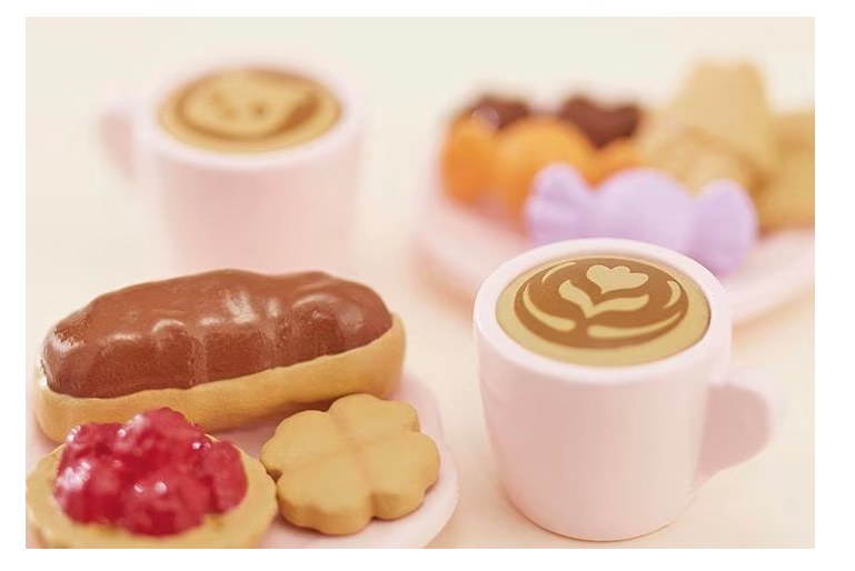 Calico Critters Sweets Party Set