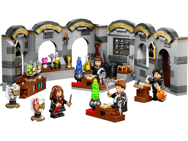 LEGO Harry Potter Hogwarts Castle: Potions Class