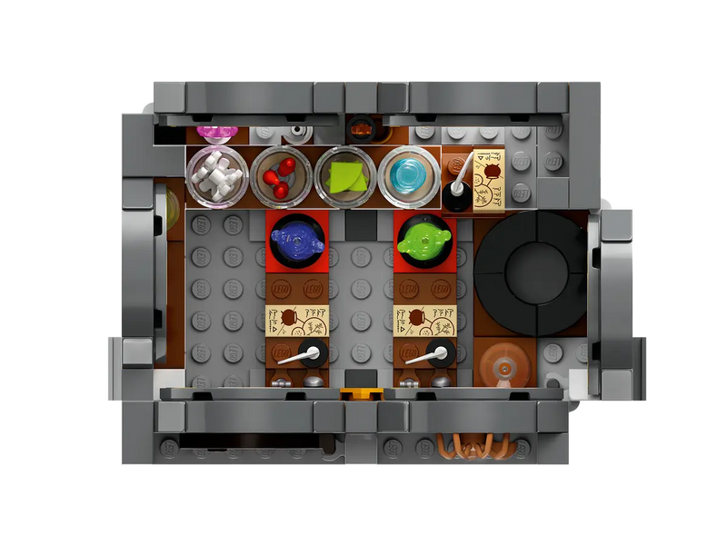 LEGO Harry Potter Hogwarts Castle: Potions Class