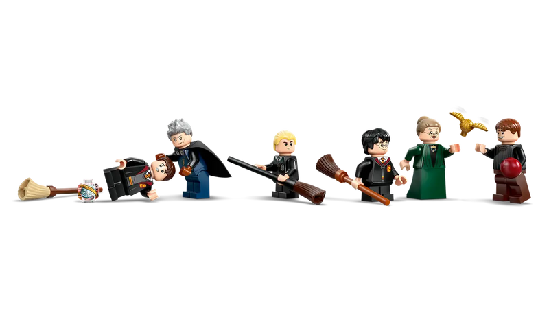 LEGO Harry Potter Hogwarts Castle: Flying Lessons