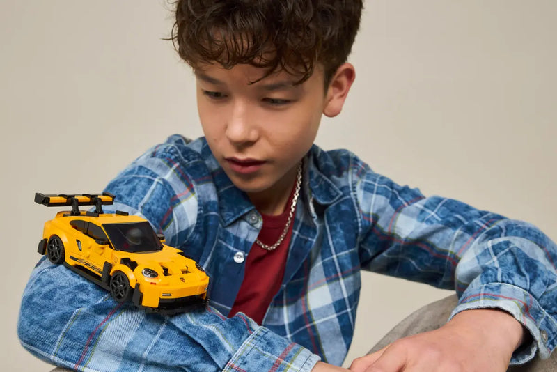 LEGO Speed Champions Porsche 911 GT3 RS
