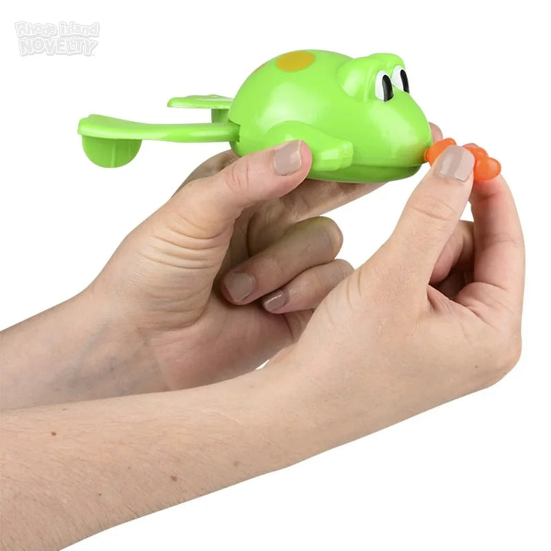 Pull-String Frog Bath Toy